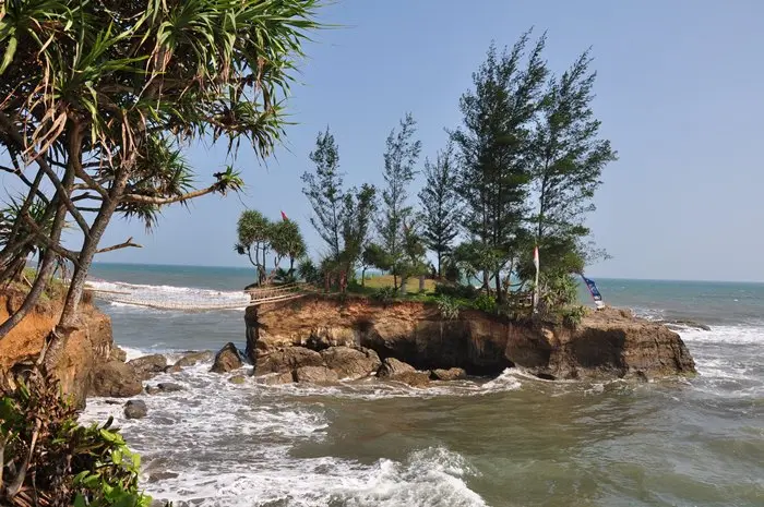 Sungai Suci Beach, A Beautiful Beach with Iconic Suspension Bridge in Bengkulu