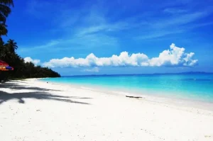 Must-Visit Beach Tourism Destinations to Enjoy the Natural Beauty